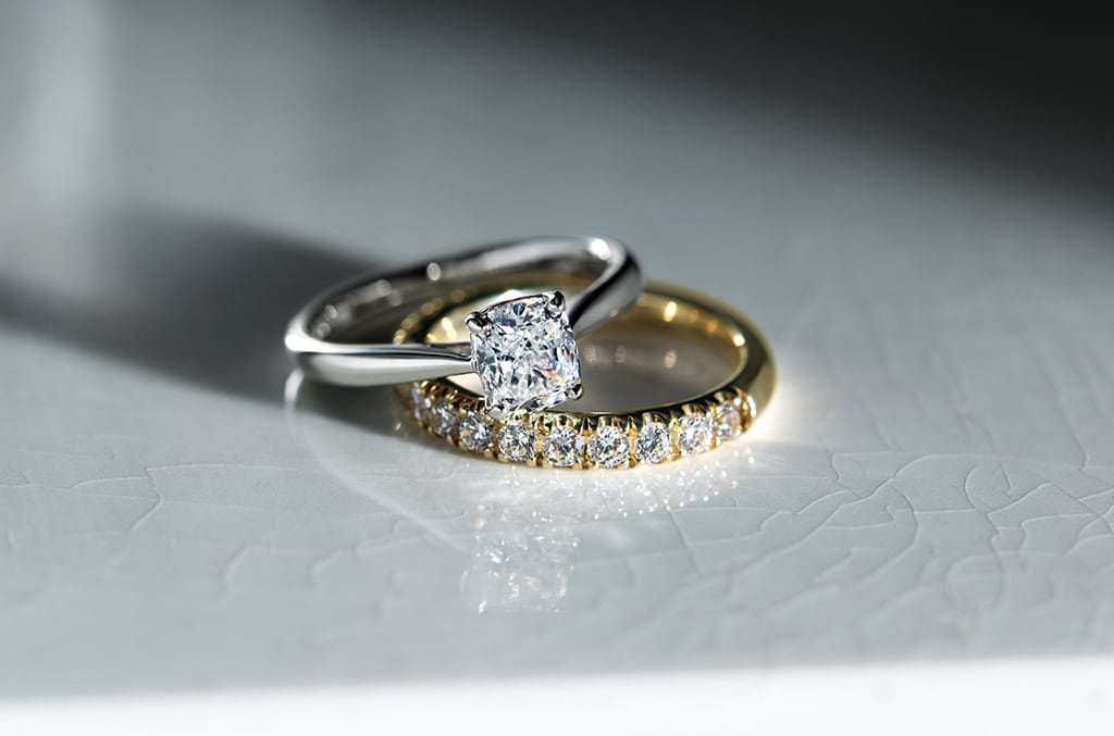 婚約指輪(E221-02-01408-G)、結婚指輪(M31A-02-01111-15)